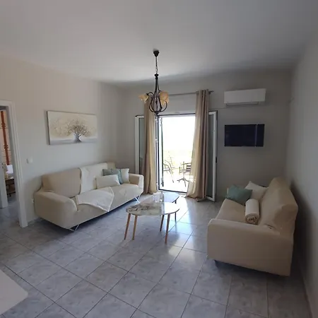 Captain's In Olive Grove Апартаменты