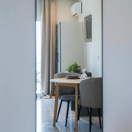 Captain's In Olive Grove شقة Mousata