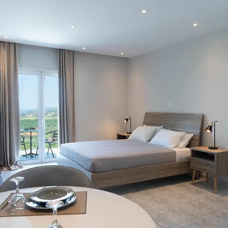 Captain's In Olive Grove شقة