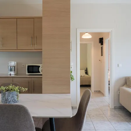 Captain's In Olive Grove Mousata