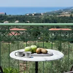 Captain's In Olive Grove * Mousata